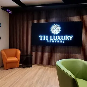 Th Luxury , CTA Italien